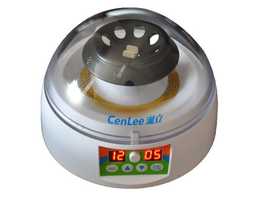 Ein guter Preis. Örtlich festgelegter Rohr-Mini Benchtop Centrifuge LED-Anzeige PCR des Rotor-0.2ml Online