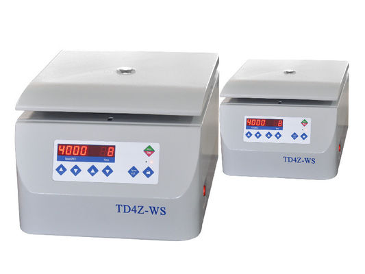 Ein guter Preis. Drehbeschleunigungs-Laborzentrifugen-Maschine des Griff-99min, 4000r/Min Bench Top Centrifuge Digital Online